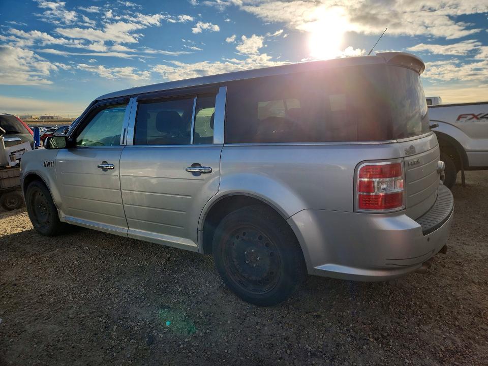 Photo 2 from auction – 2011 FORD FLEX with VIN 2FMHK6DC5BBD35675