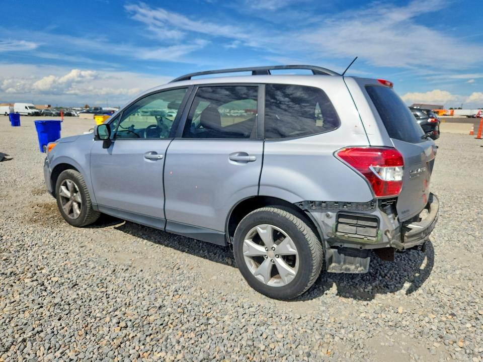 Photo 2 from auction – 2015 SUBARU FORESTER with VIN JF2SJADCXFH813048