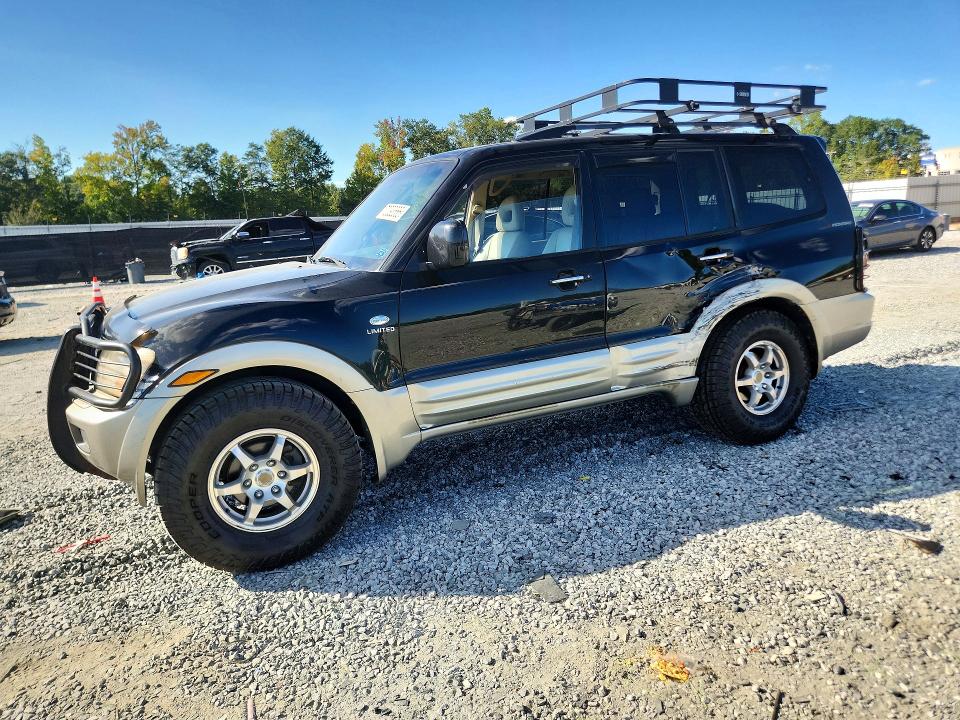 Снимка 1 от търг – 2002 MITSUBISHI MONTERO с VIN JA4MW51R62J069972