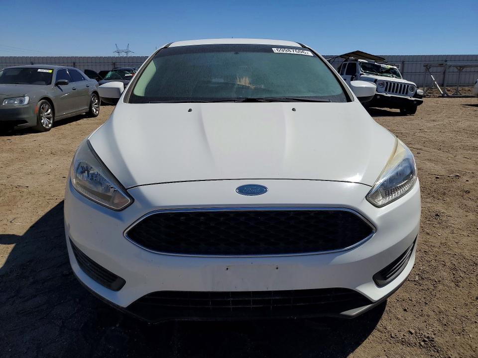 Zdjęcie 5 z aukcji – 2018 FORD FOCUS z VIN 1FADP3FE3JL304284