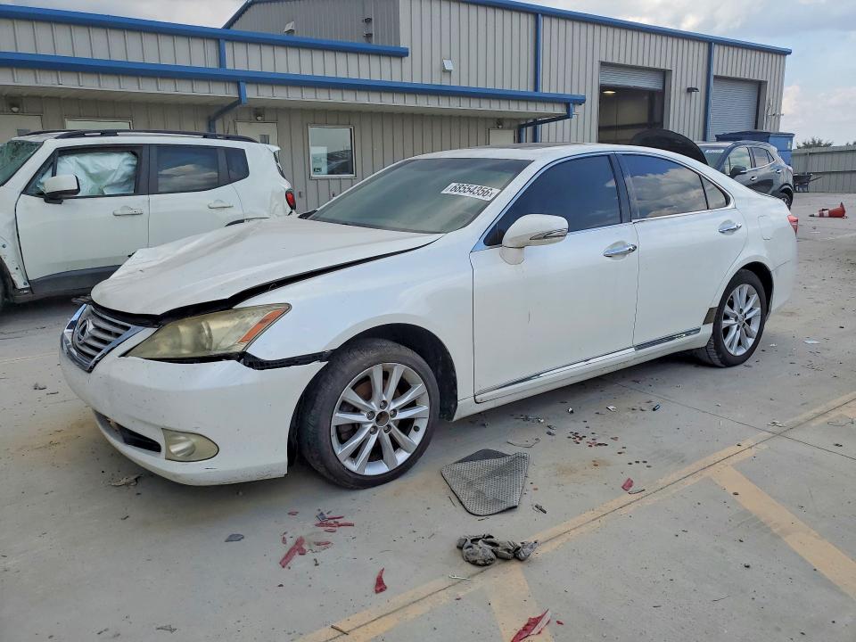 LEXUS ES 2010 with VIN JTHBK1EG7A2398388 - Photo from auction