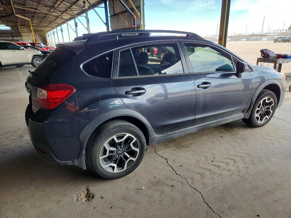 Photo 3 from auction – 2017 SUBARU CROSSTREK with VIN JF2GPANC3H8267859