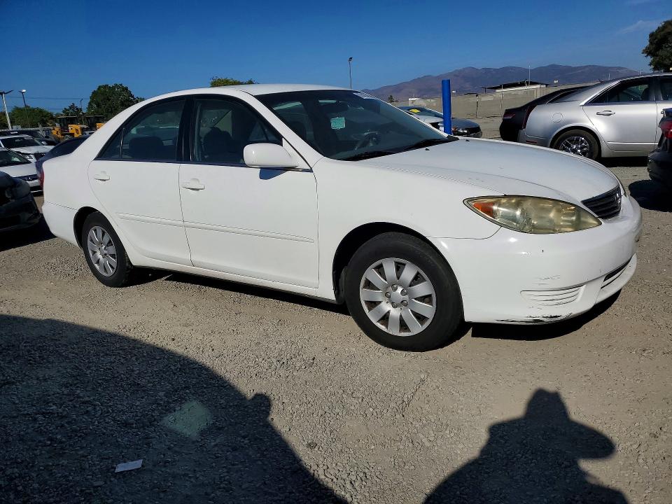 Photo 4 from auction – 2006 TOYOTA CAMRY with VIN 4T1BE32K16U660412