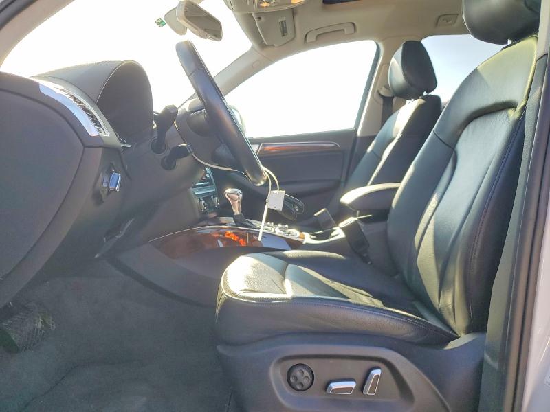Снимка 7 от търг – 2017 AUDI Q5 с VIN WA1L2AFP3HA016274