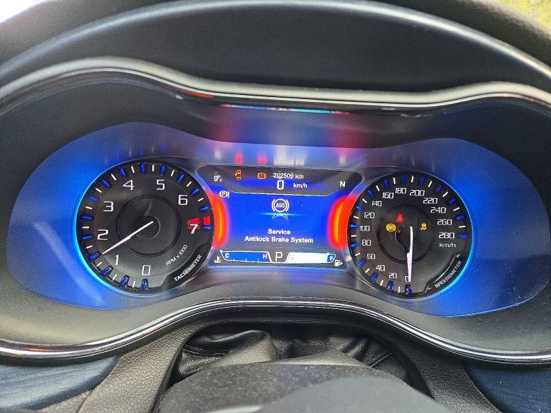 Zdjęcie 9 z aukcji – 2015 CHRYSLER 200 z VIN 1C3CCCBG3FN707321