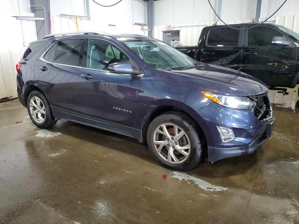 Photo 4 from auction – 2019 CHEVROLET EQUINOX with VIN 3GNAXVEX8KL219286