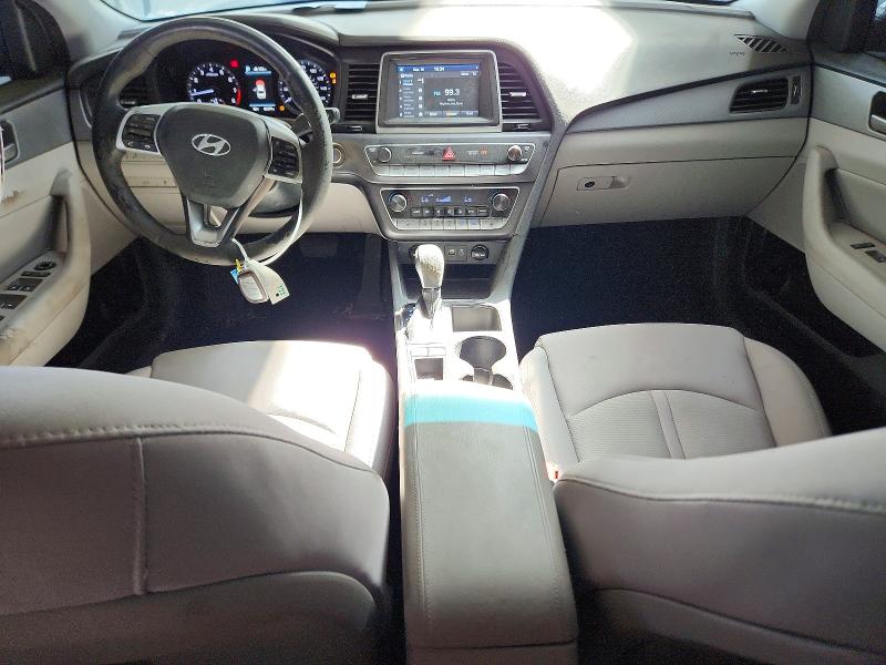 Photo 8 from auction – 2019 HYUNDAI SONATA with VIN 5NPE34AF3KH749646