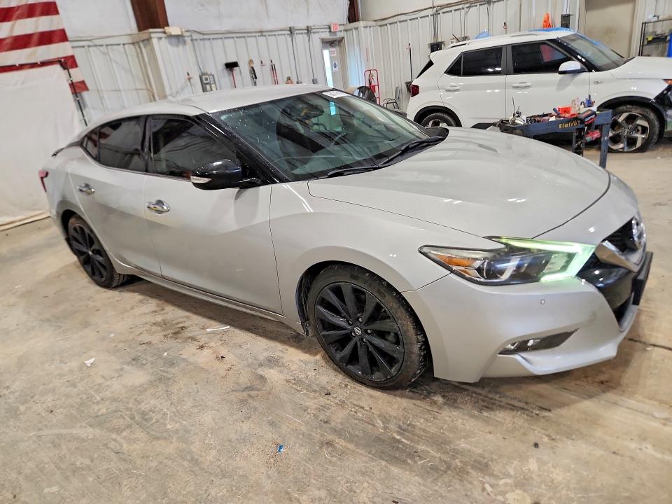 Photo 4 from auction – 2017 NISSAN MAXIMA with VIN 1N4AA6AP9HC366720