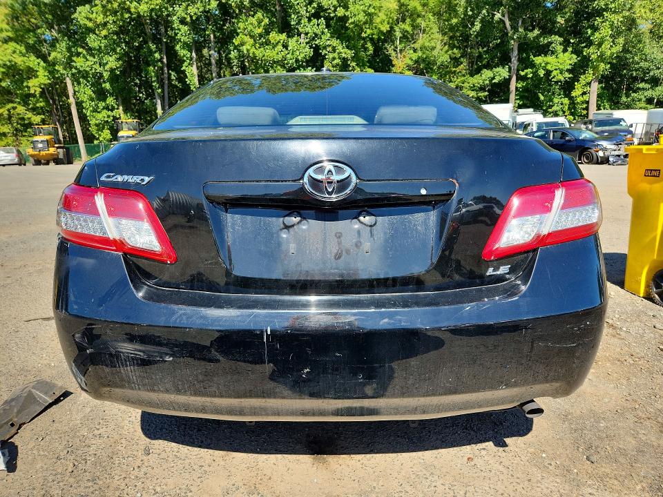 Photo 6 from auction – 2011 TOYOTA CAMRY with VIN 4T4BF3EK7BR107658