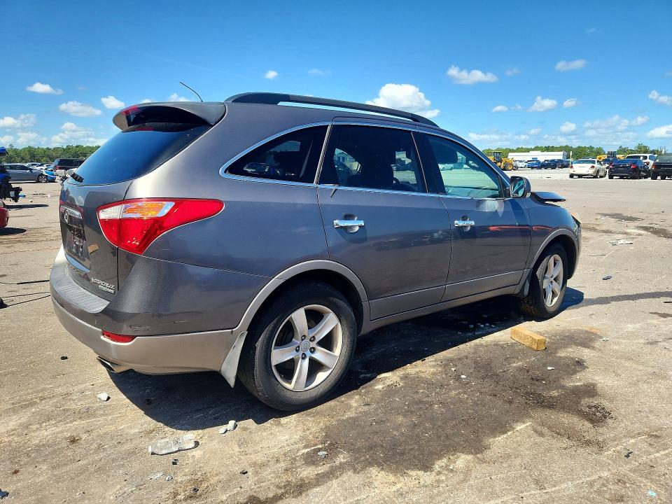 Photo 3 from auction – 2011 HYUNDAI VERACRUZ with VIN KM8NUDCC1BU167160
