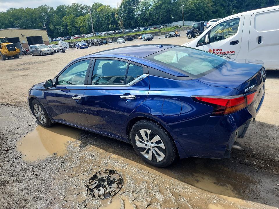 Photo 2 from auction – 2019 NISSAN ALTIMA with VIN 1N4BL4BVXKC254080