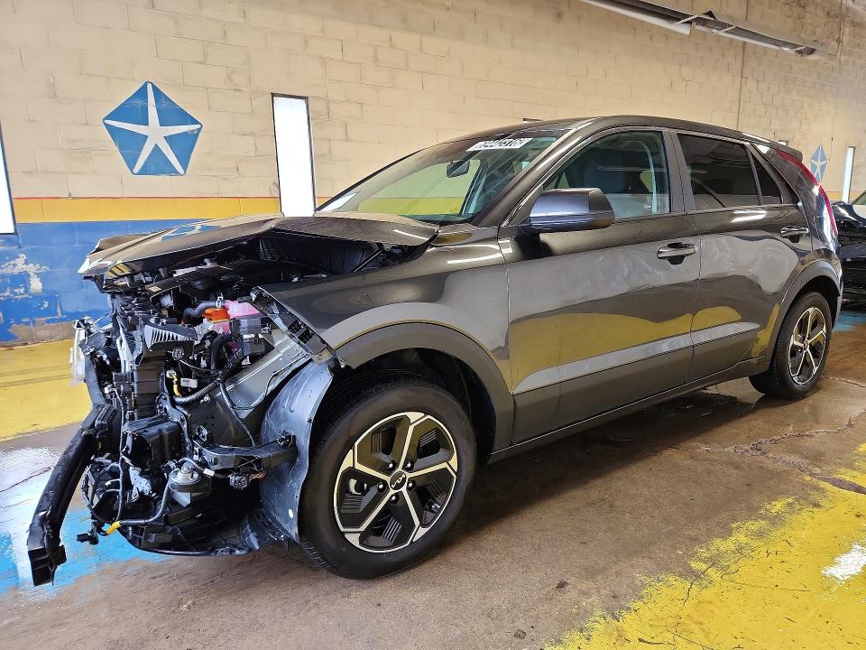 KIA NIRO 2026 with VIN KNDCP3LE2T5342705 - Photo from auction