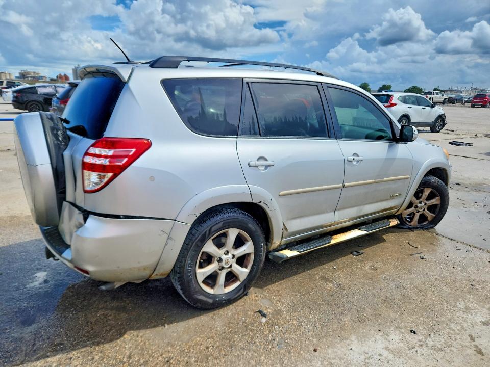 Photo 3 from auction – 2012 TOYOTA RAV4 with VIN 2T3YF4DV1CW121862
