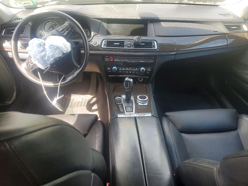Photo 8 from auction – 2010 BMW 750 with VIN WBAKC6C53AC393368