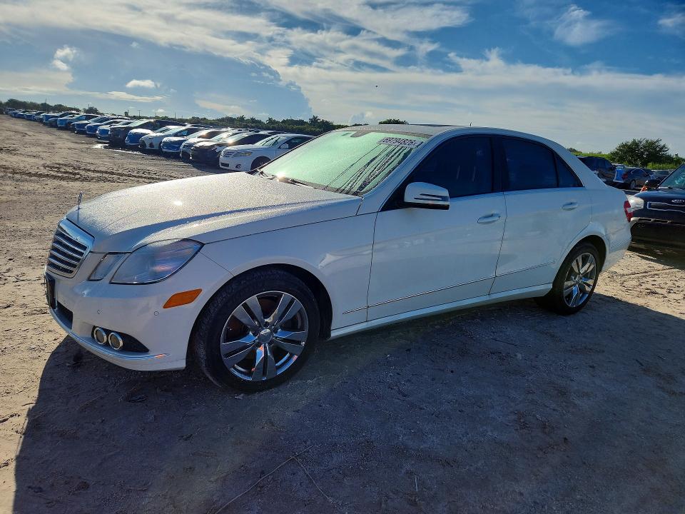 MERCEDES-BENZ E 2010 с VIN WDDHF5GB7AA076158 - Снимка от търг