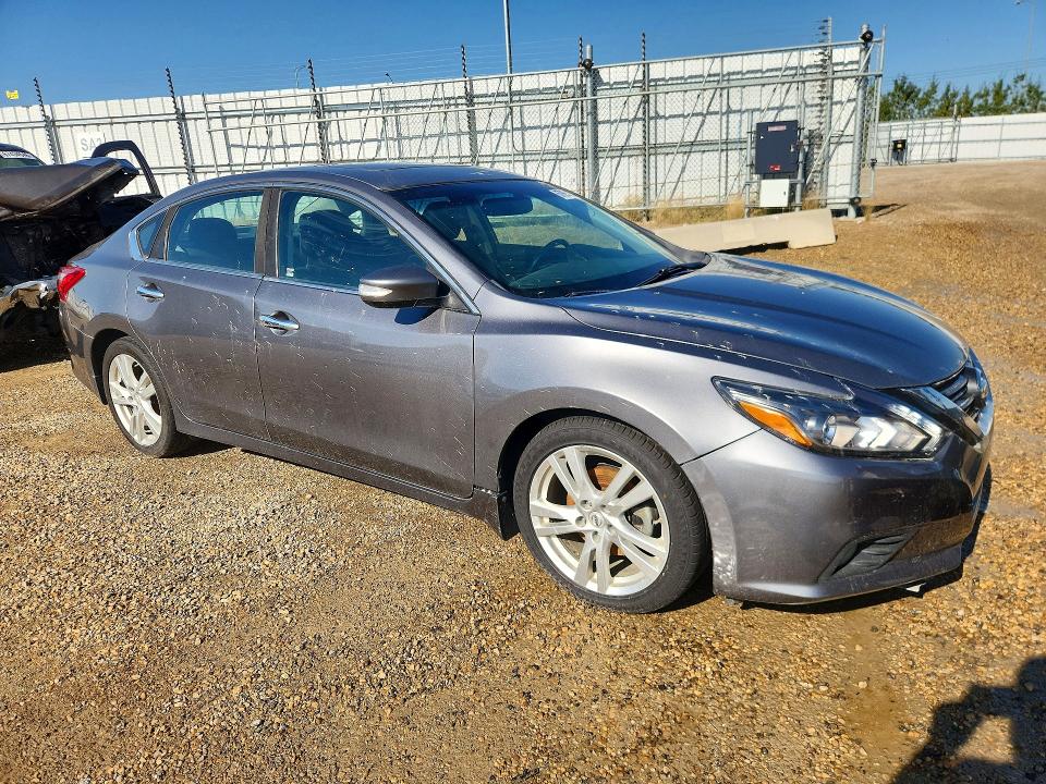 Photo 4 from auction – 2016 NISSAN ALTIMA with VIN 1N4BL3AP8GN382004