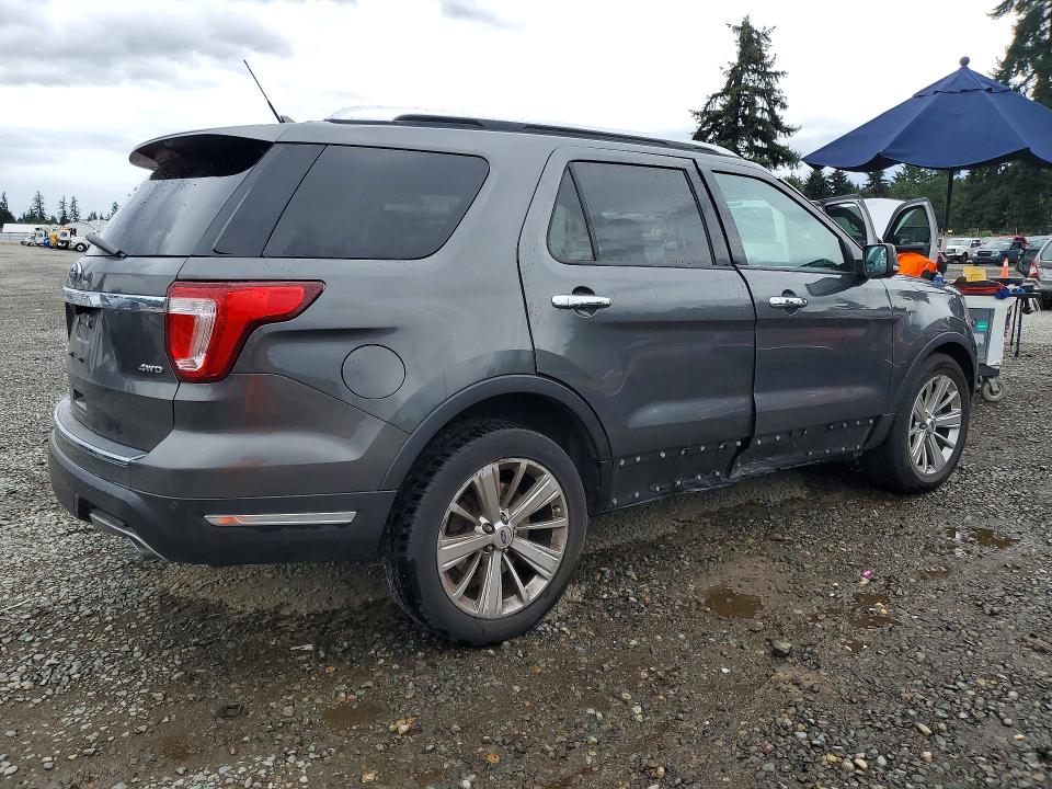 Photo 3 from auction – 2019 FORD EXPLORER with VIN 1FM5K8F8XKGA52639