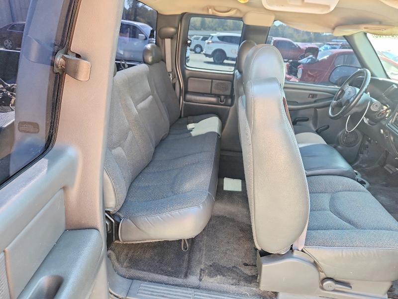 Photo 10 from auction – 2003 CHEVROLET SILVERADO with VIN 2GCEC19X031147205