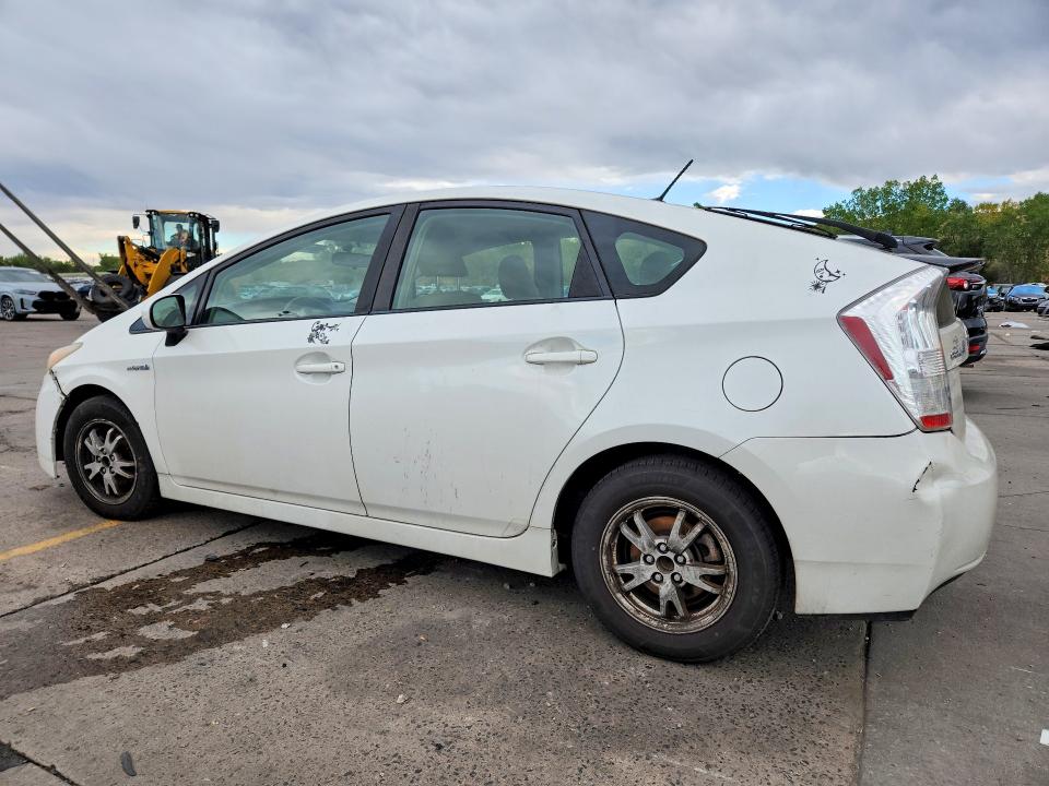 Photo 2 from auction – 2010 TOYOTA PRIUS with VIN JTDKN3DU0A0030125