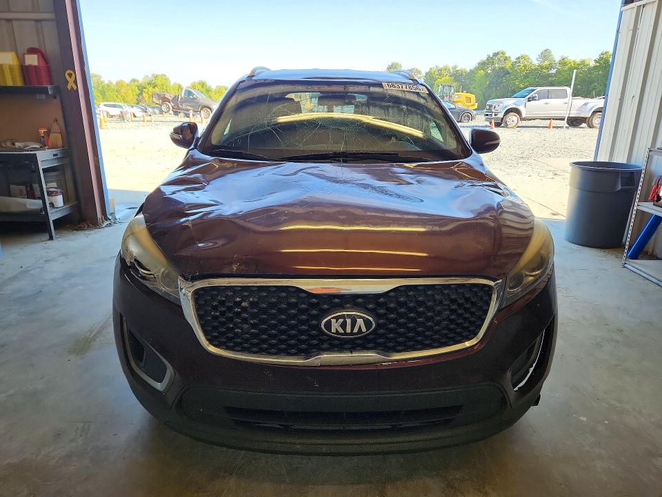 Photo 5 from auction – 2016 KIA SORENTO with VIN 5XYPG4A30GG058446