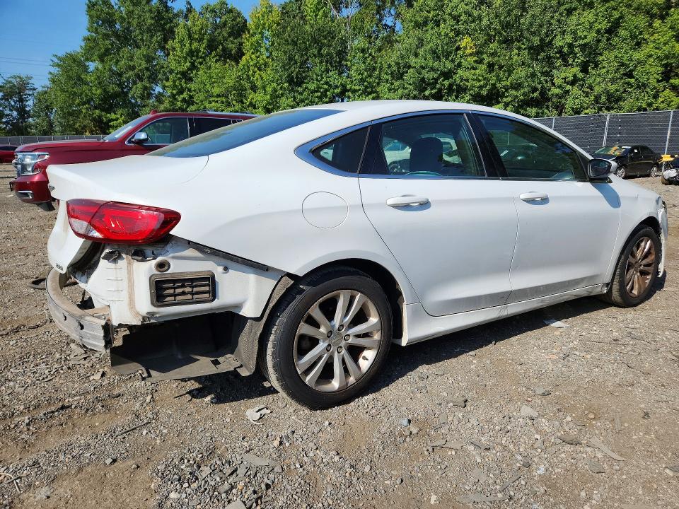 Photo 3 from auction – 2015 CHRYSLER 200 with VIN 1C3CCCAB7FN631107
