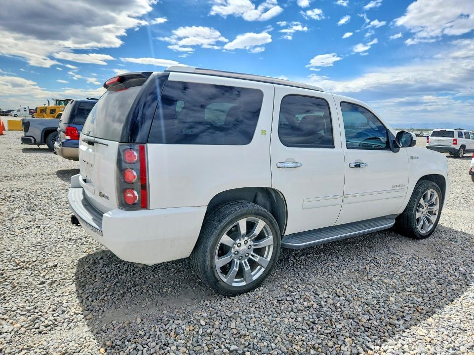 صورة رقم 3 من المزاد - 2011 GMC YUKON مع VIN 1GKS2GEJ7BR322425