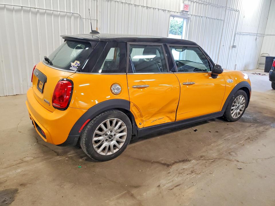 صورة رقم 3 من المزاد - 2016 MINI COOPER مع VIN WMWXU3C54G2D28340