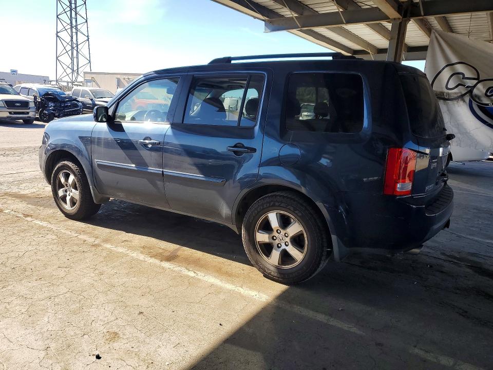 Photo 2 from auction – 2010 HONDA PILOT with VIN 5FNYF4H65AB040076
