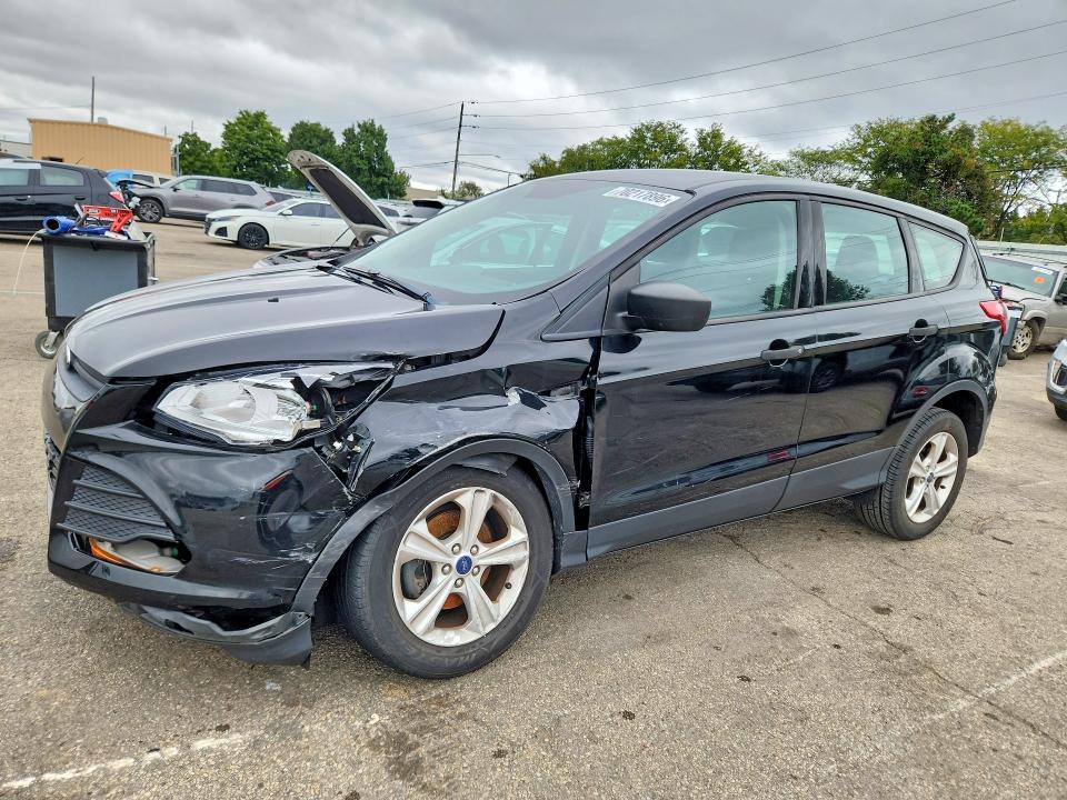 FORD ESCAPE 2016 with VIN 1FMCU0F72GUC23001 - Photo from auction
