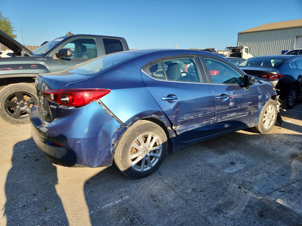 Снимка 3 от търг – 2018 MAZDA 3 с VIN JM1BN1V71J1171275