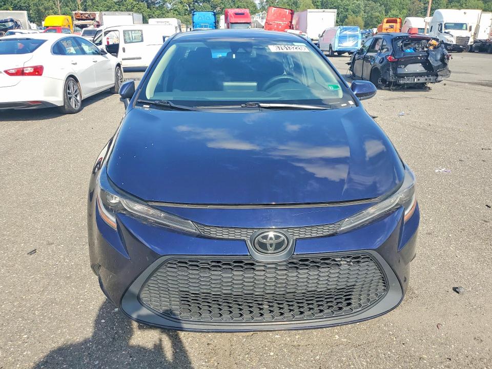 Photo 5 from auction – 2022 TOYOTA COROLLA with VIN 5YFEPMAE0NP318877