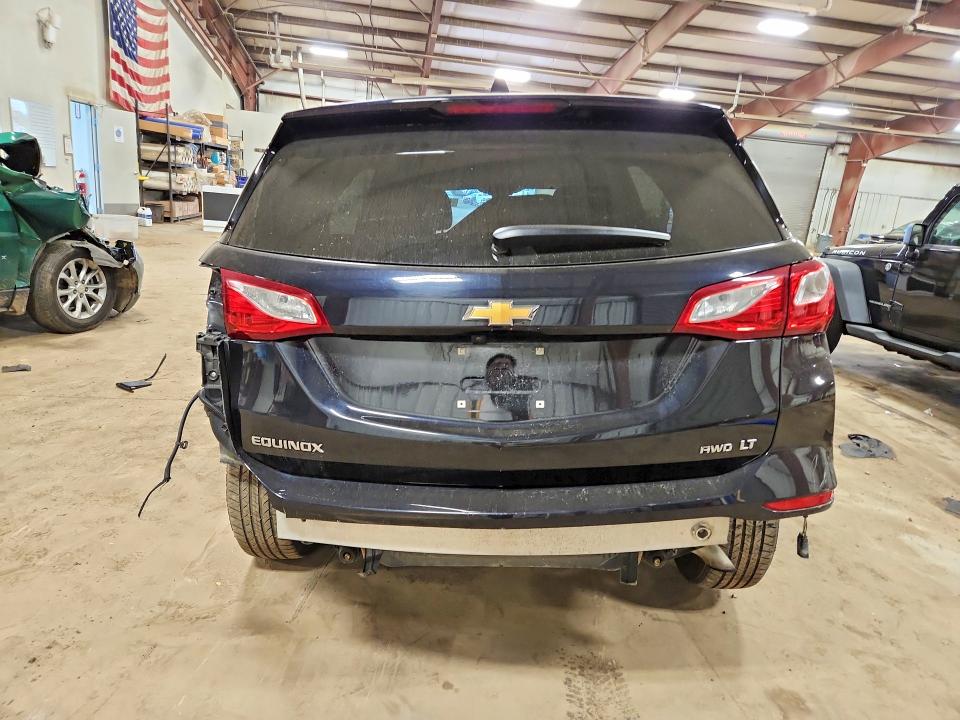Photo 6 from auction – 2020 CHEVROLET EQUINOX with VIN 2GNAXTEV9L6245226