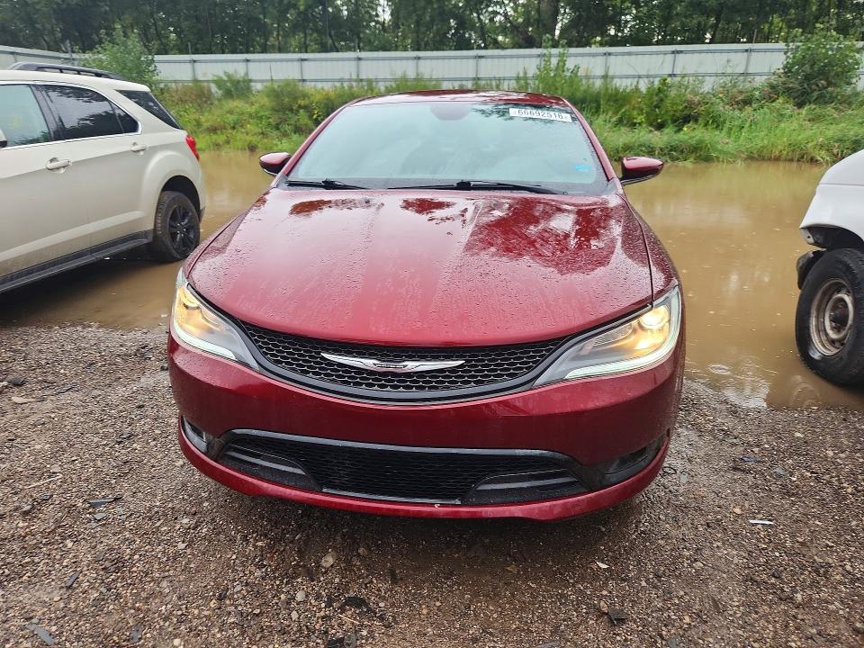 Photo 5 from auction – 2015 CHRYSLER 200 with VIN 1C3CCCBG4FN528186