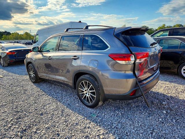 Снимка 2 от търг – 2018 TOYOTA HIGHLANDER с VIN 5TDJZRFH6JS552192