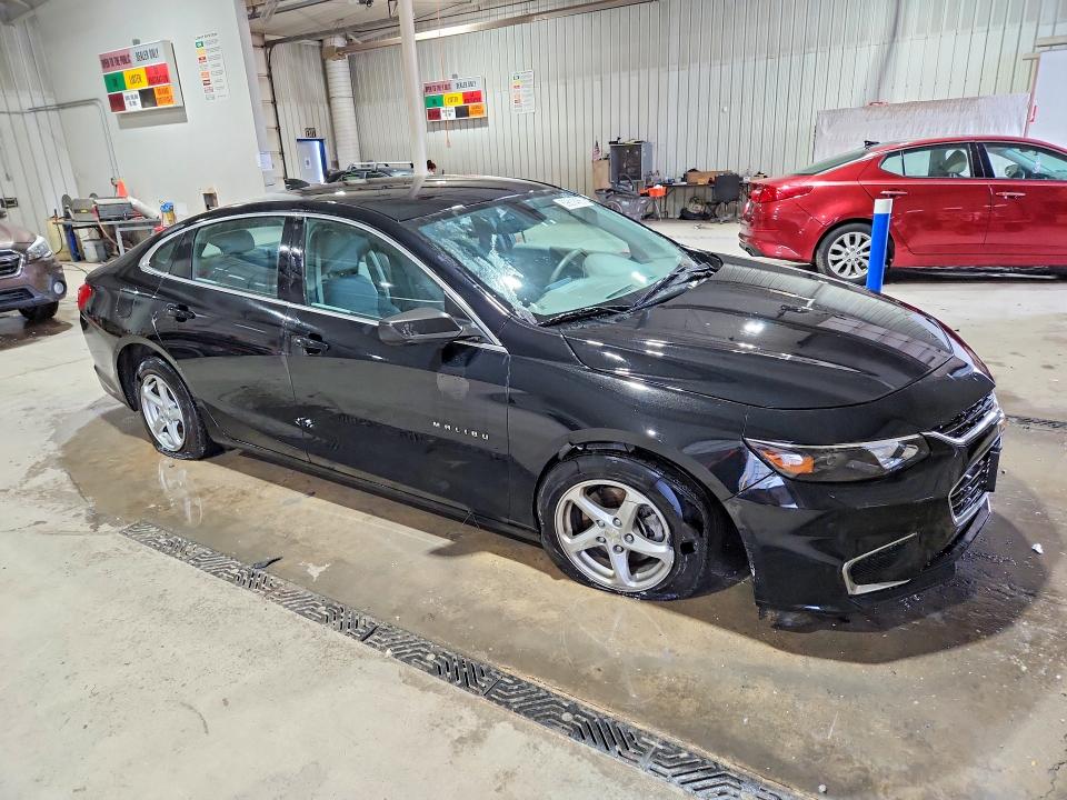 Photo 4 from auction – 2018 CHEVROLET MALIBU with VIN 1G1ZC5ST4JF245684