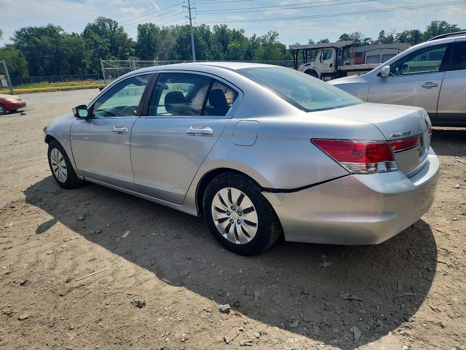 Снимка 2 от търг – 2012 HONDA ACCORD с VIN 1HGCP2F34CA148013