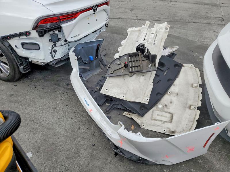 Photo 12 from auction – 2024 TOYOTA MIRAI with VIN JTDAAAAAXRA011819