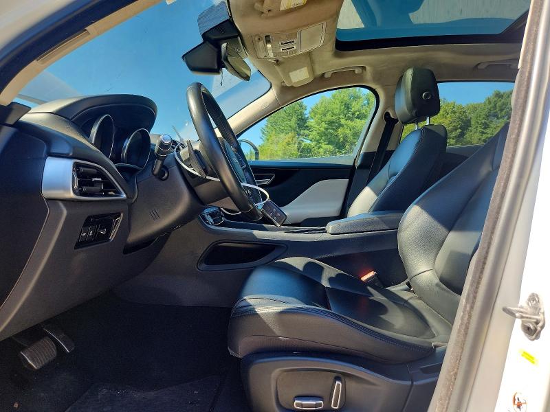 Photo 7 from auction – 2019 JAGUAR F-PACE with VIN SADCS2FX4KA364933