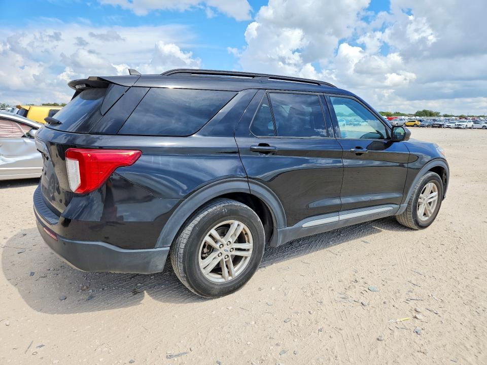 Photo 3 from auction – 2023 FORD EXPLORER with VIN 1FMSK7DH6PGB20264