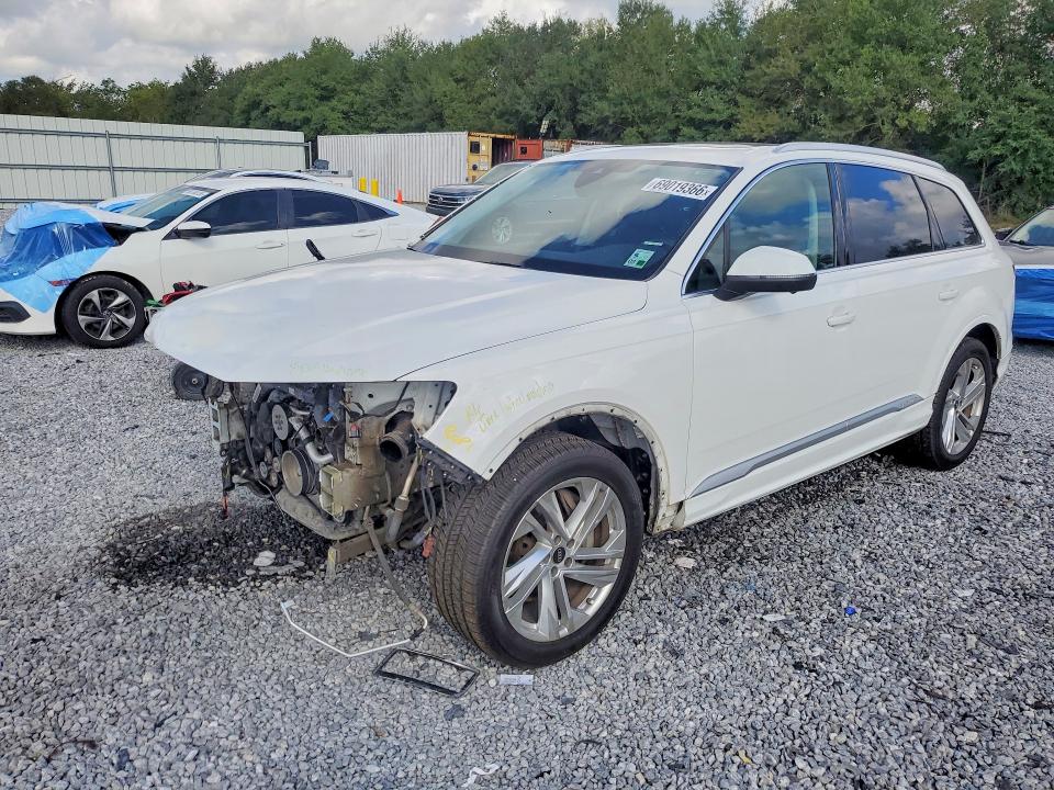 AUDI Q7 2023 с VIN WA1LXBF74PD009533 - Снимка от търг