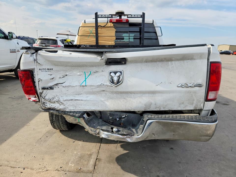 Photo 6 from auction – 2017 RAM 1500 with VIN 1C6RR7LG4HS591052