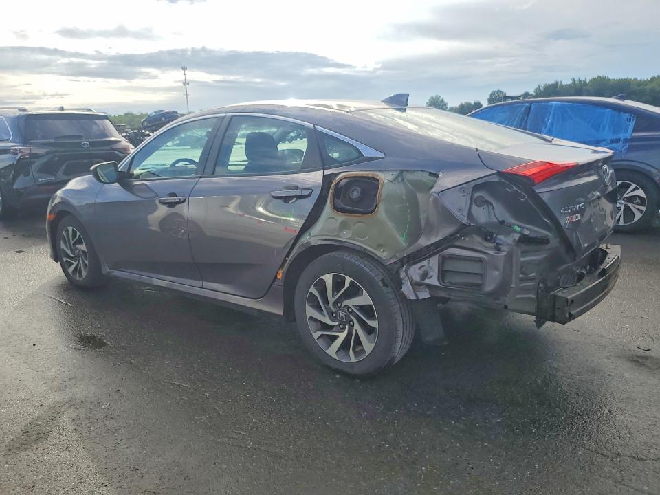 Photo 2 from auction – 2017 HONDA CIVIC with VIN 19XFC2F73HE219345