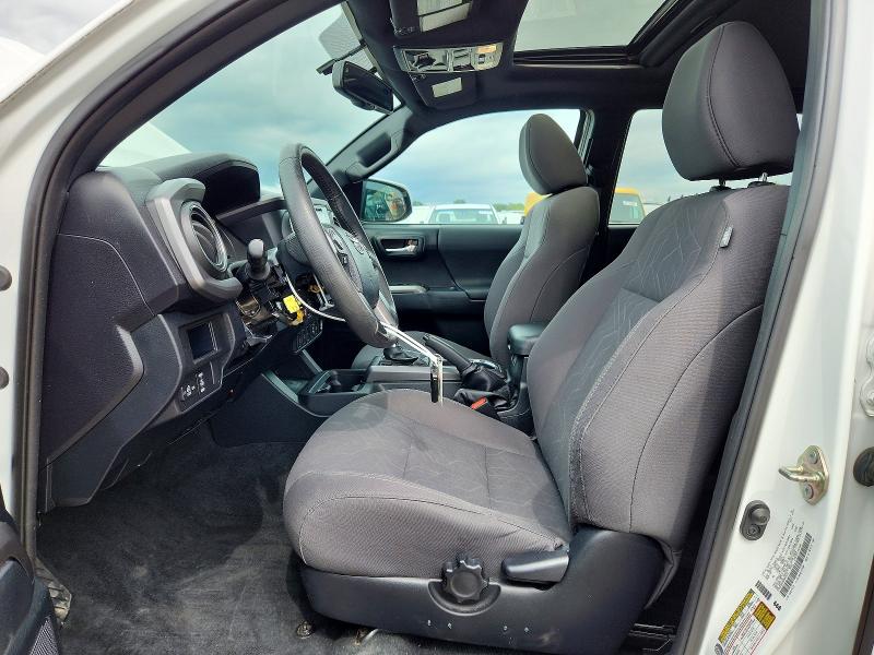 Photo 7 from auction – 2016 TOYOTA TACOMA with VIN 3TMCZ5AN2GM042610