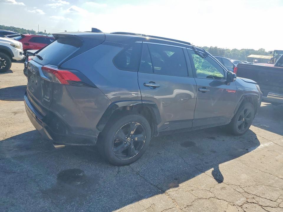 Photo 3 from auction – 2020 TOYOTA RAV4 with VIN JTMEWRFV4LJ031794