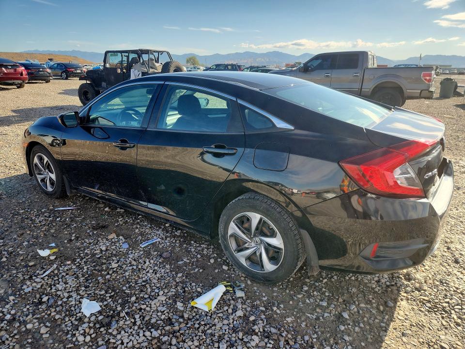 Photo 2 from auction – 2021 HONDA CIVIC with VIN 19XFC2F6XME001582