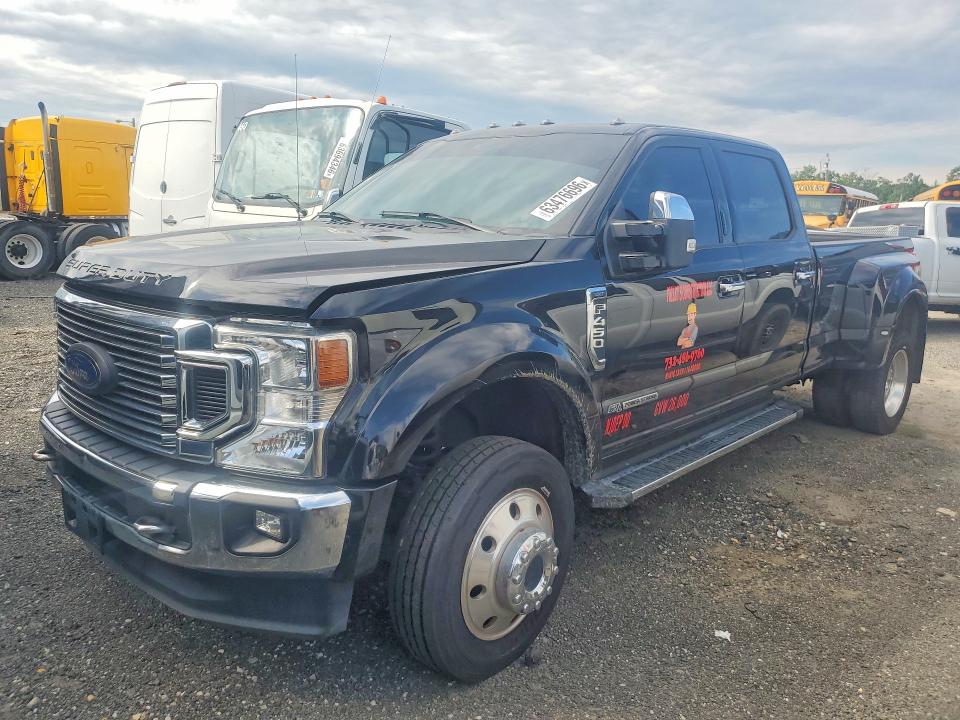 FORD F450 2021 with VIN 1FT8W4DTXMEC96618 - Photo from auction