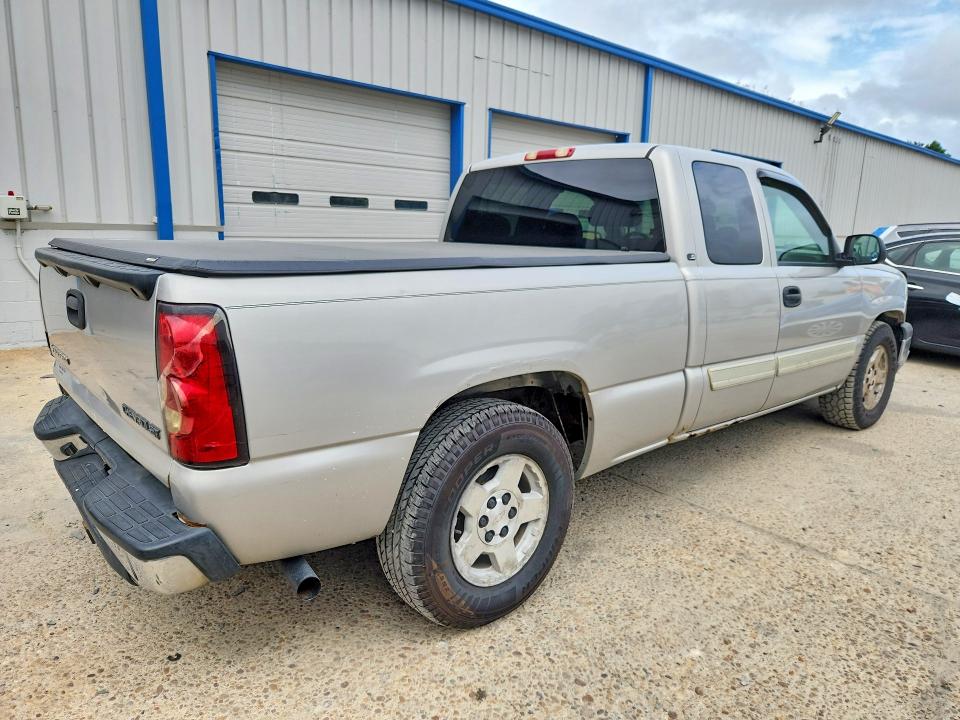 Photo 3 from auction – 2005 CHEVROLET SILVERADO with VIN 2GCEC19V751219700