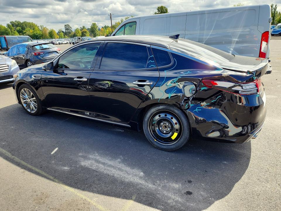 Foto 2 de la subasta – 2018 KIA OPTIMA con VIN 5XXGV4L24JG221153