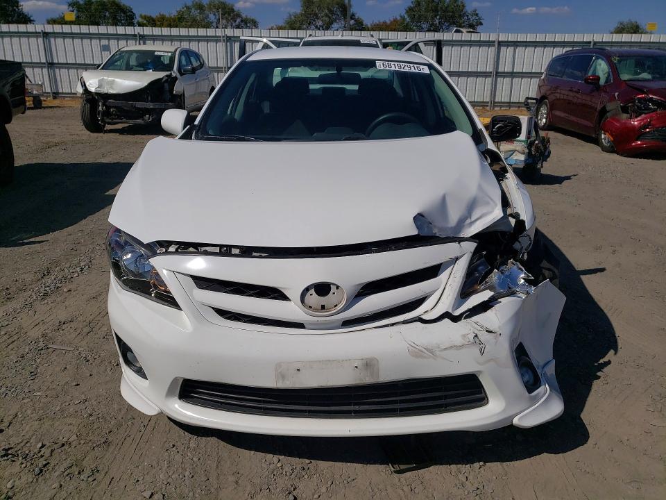 Foto 5 de la subasta – 2012 TOYOTA COROLLA con VIN 2T1BU4EE7CC755603