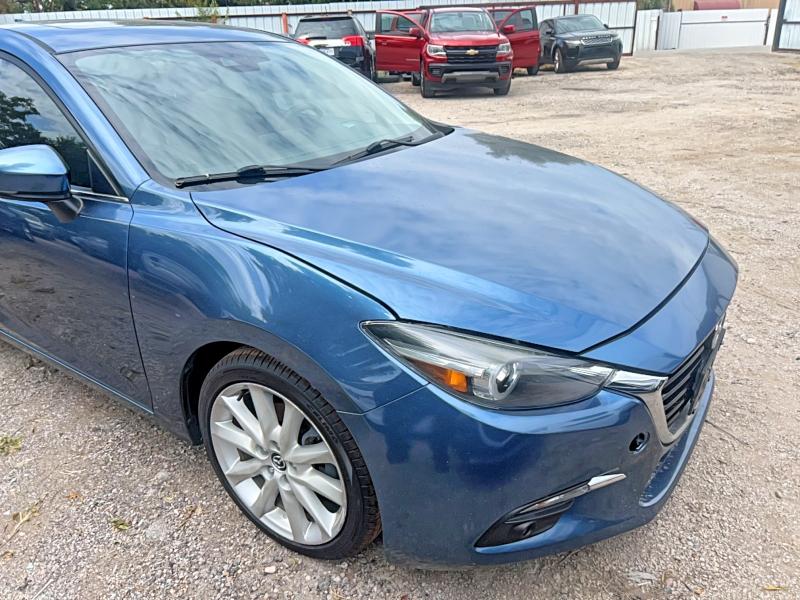 MAZDA 3 2017 с VIN JM1BN1M36H1136143 - Фото с аукциона